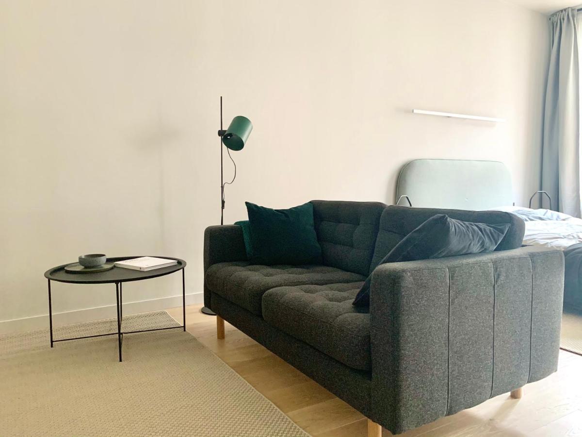 Stylish New Apartment In Riga Old Town - City Centre, Self Check-In, Walkable To Major Attractions 外观 照片
