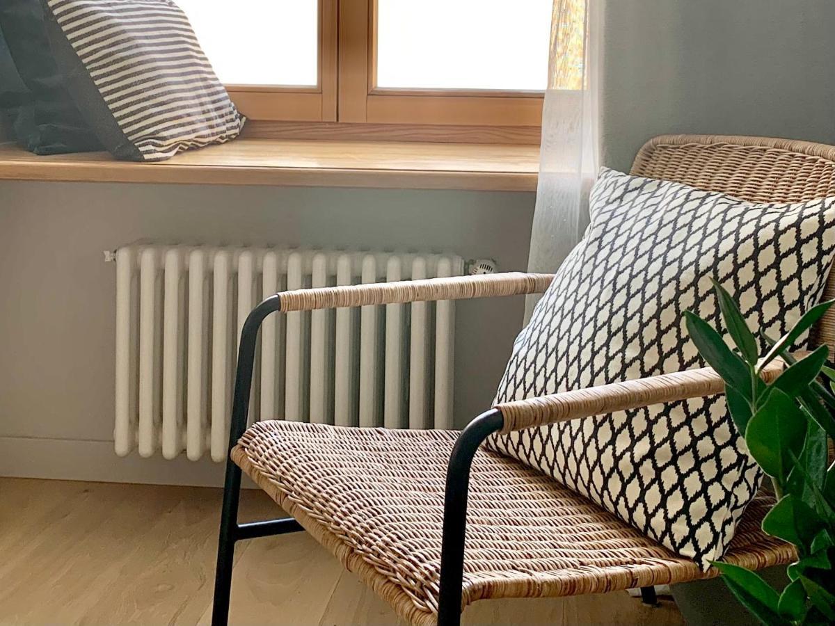Stylish New Apartment In Riga Old Town - City Centre, Self Check-In, Walkable To Major Attractions 外观 照片